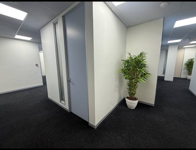 20M² OFFICE TO LET IN KILLARNEY